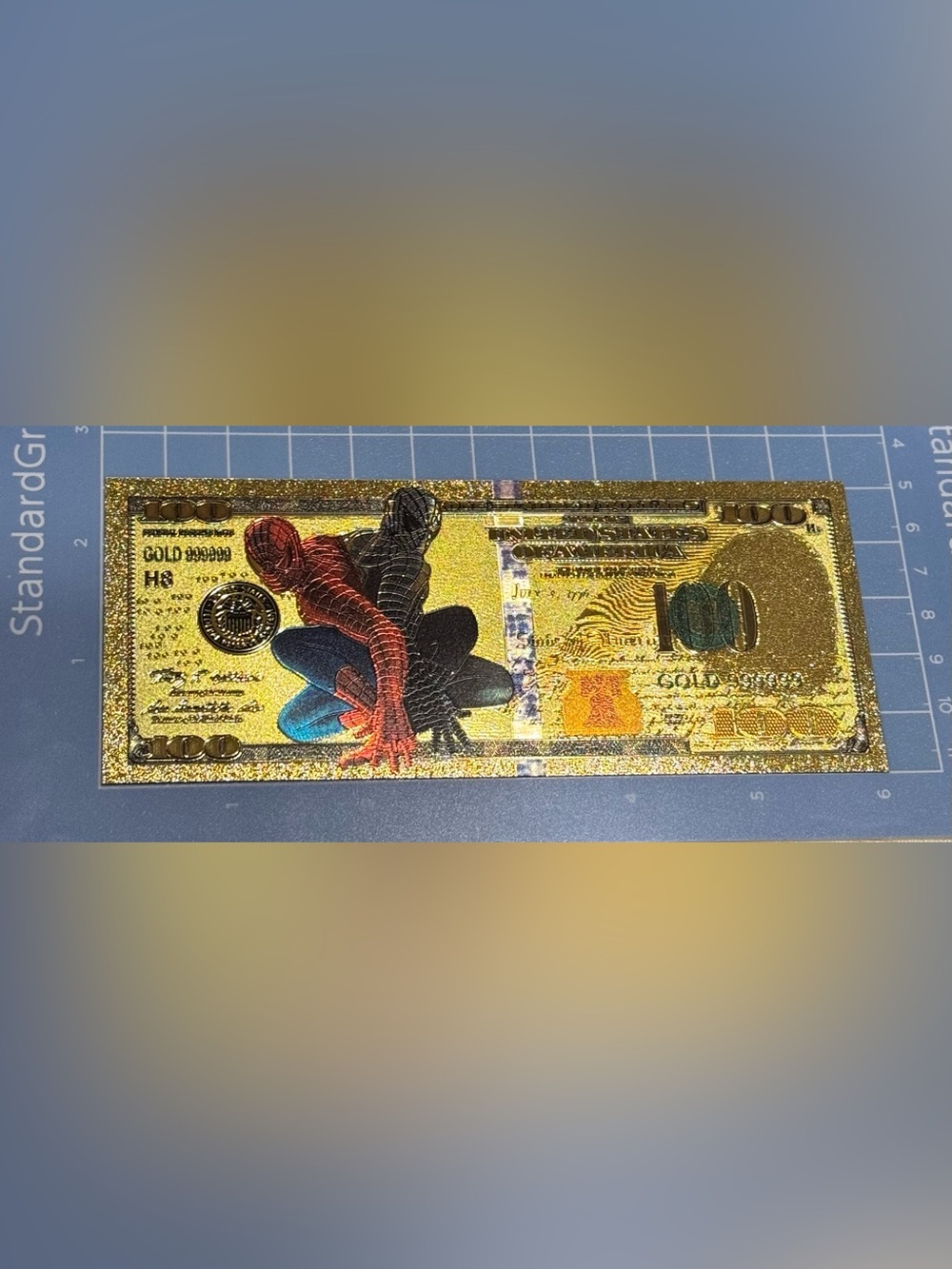 Spider-Man Holographic Gold Art Card - Red & Black Suit